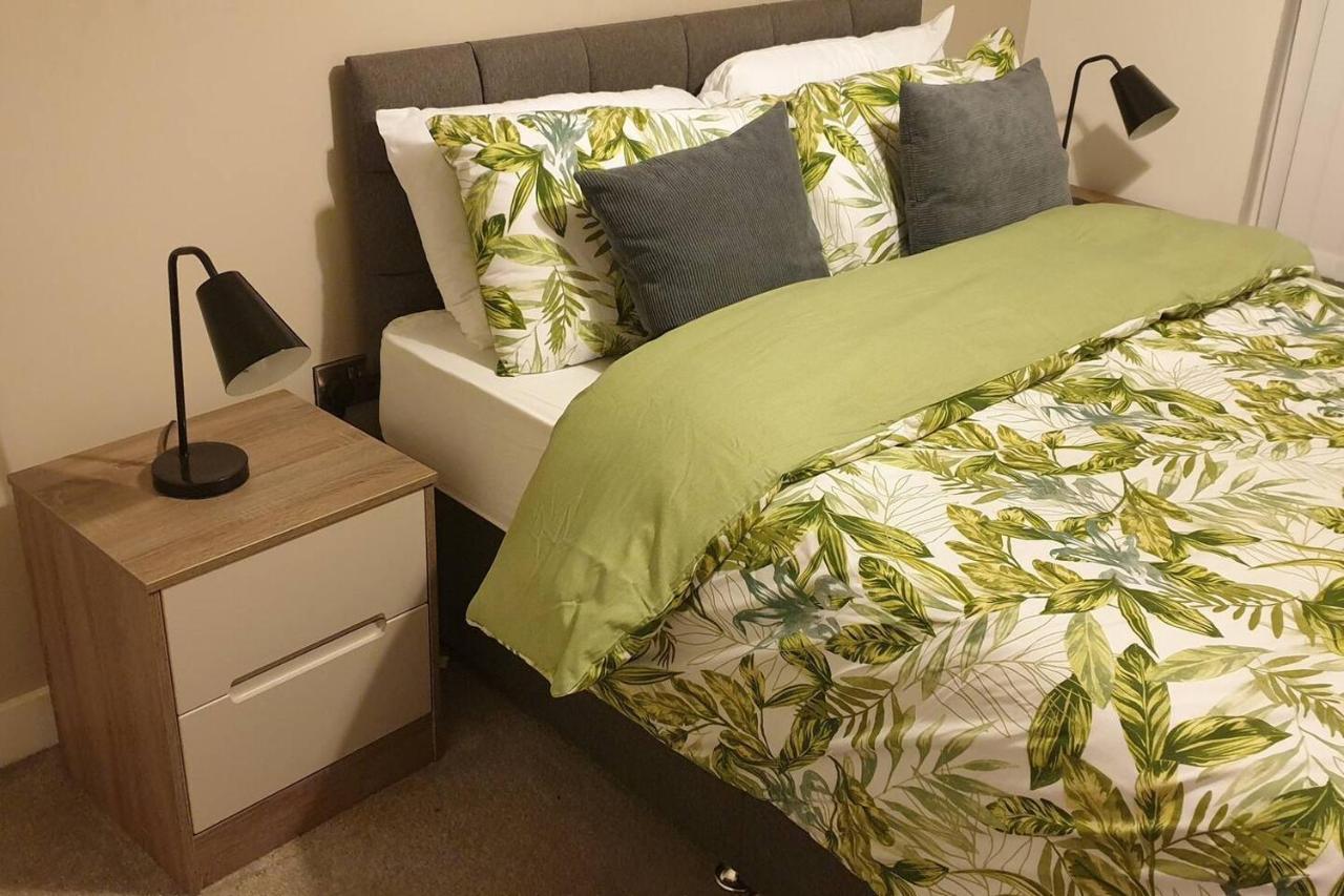 Stunning 2-Bed Apartment In Manchester City Centre Манчестер Экстерьер фото